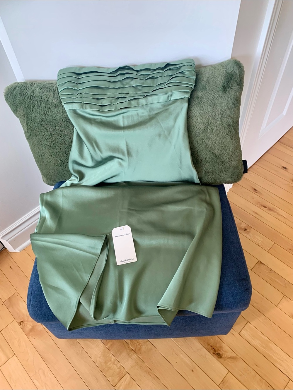Abercrombie & Fitch Strapless Maxi Dress in Sage Green